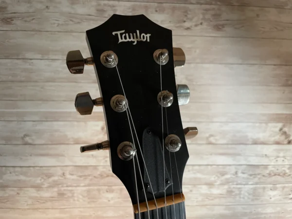 Taylor T5z Classic Acoustic Hybrid Mahogany