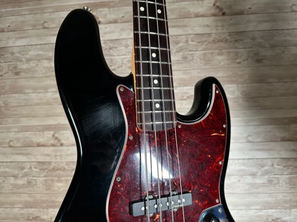 Fender MIM Deluxe Jazz Bass