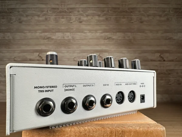 Hologram Microcosm Granular Looper & Glitch Pedal