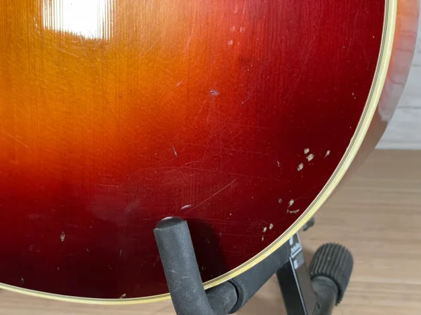 Guild GF-30 Sunburst Grand Concert Used