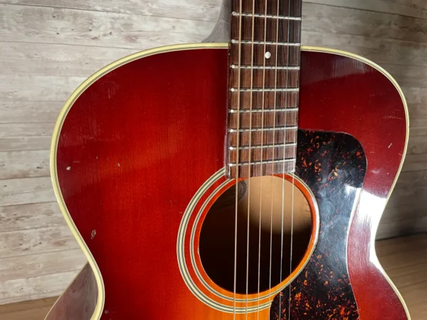 Guild GF-30 Sunburst Grand Concert Used