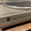 4Dual CS616Q Direct Drive Turntable Dual CS616Q Direct Drive Turntable