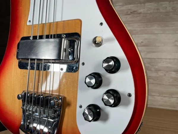 Ibanez 2388B 1970s R-Style Jetglo Bass Used