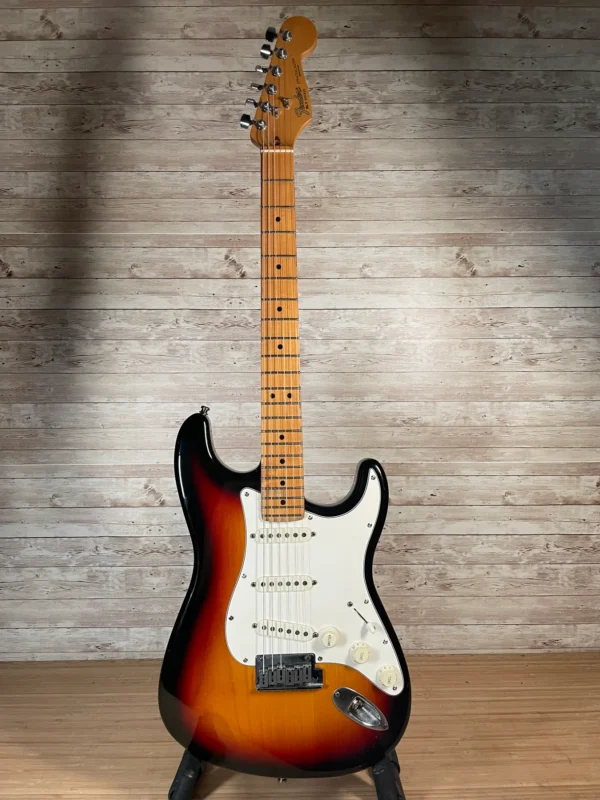 7Fender USA Standard Stratocaster 1990 Sunburst Used Fender USA Standard Stratocaster 1990 Sunburst Used