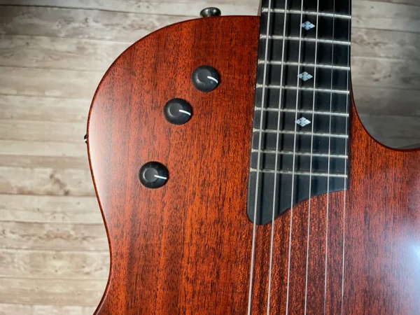 Taylor T5z Classic Acoustic Hybrid Mahogany