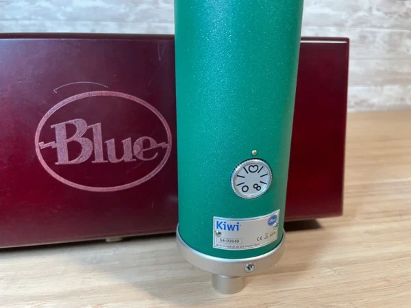 Blue Microphones Kiwi Multi-Pattern Condenser Microphone Used