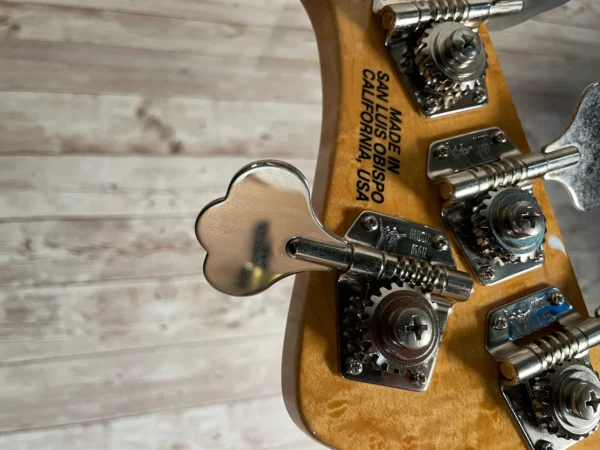 Ernie Ball Classic Stingray 4 El Dorado Gold Used