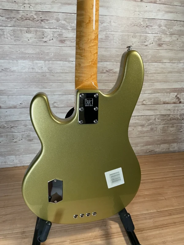 Ernie Ball Classic Stingray 4 El Dorado Gold Used