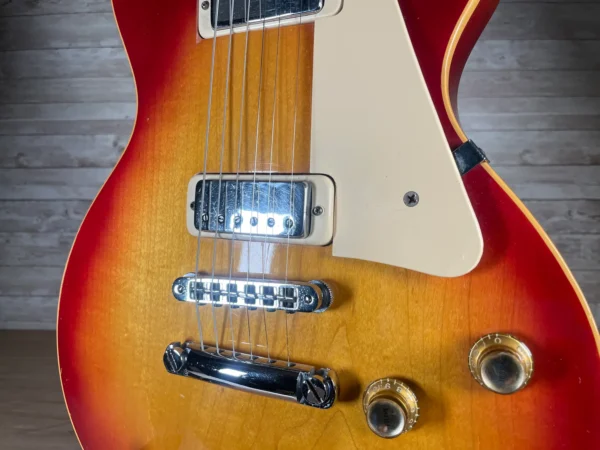 Gibson Les Paul Deluxe 1975 Sunburst Used