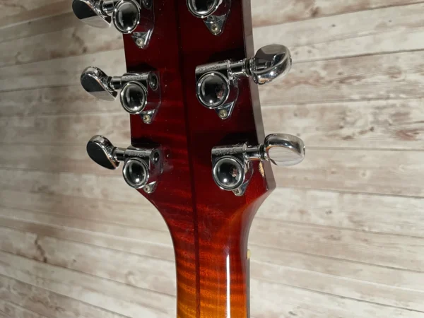 Guild GF-30 Sunburst Grand Concert Used