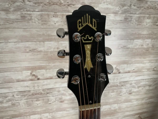 Guild GF-30 Sunburst Grand Concert Used