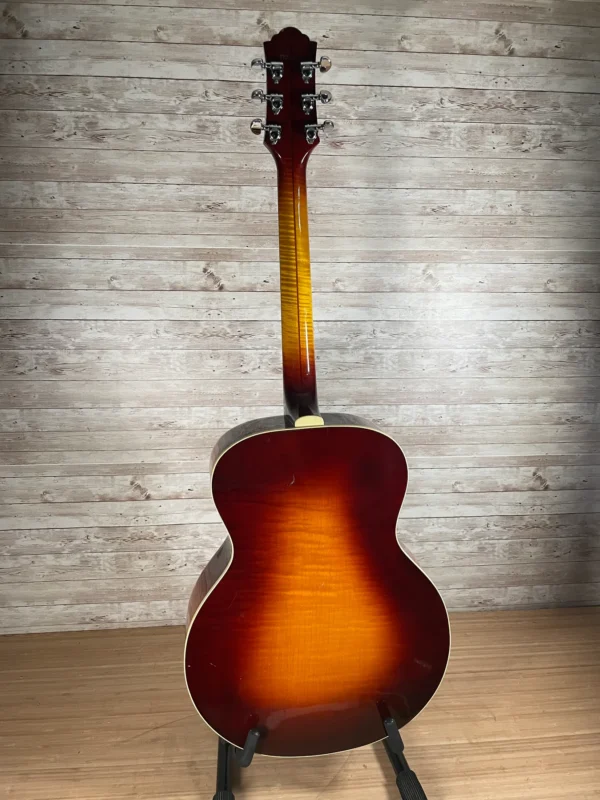Guild GF-30 Sunburst Grand Concert Used