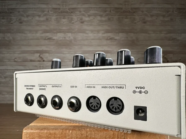 Hologram Microcosm Granular Looper & Glitch Pedal