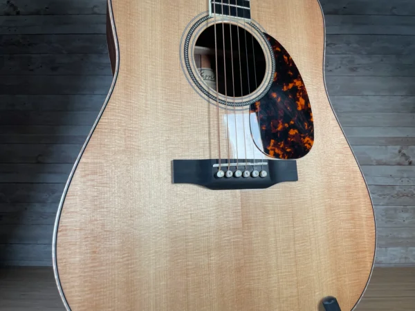 Larrivee D-04 Performer Series Rosewood Used424 Larrivee D-04 Performer Series Rosewood Used