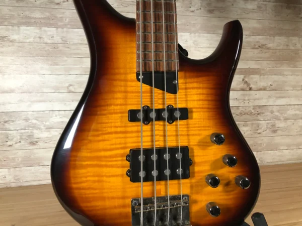 MTD Kingston IV Heir Tobacco Sunburst Used