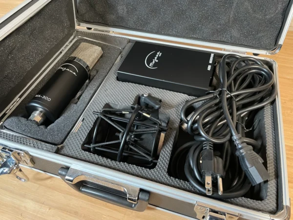 Mojave MA-300 Large Diaphragm Multi-Pattern Tube Condenser Microphone Used