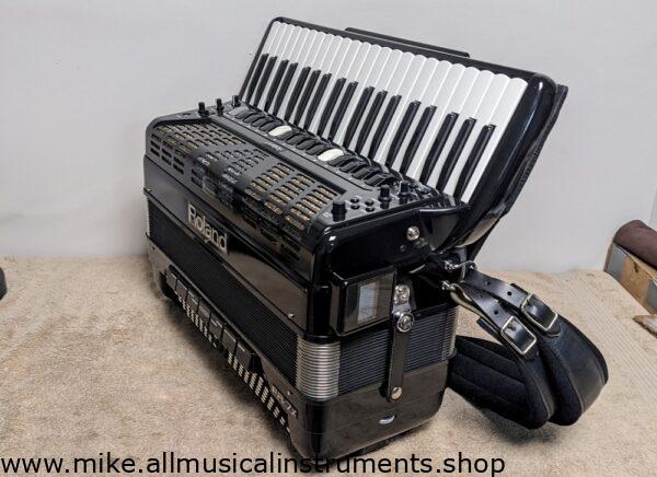 Roland FR-7X Black Digital Accordion