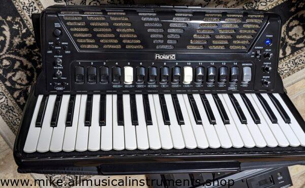 Roland FR-7X Black Digital Accordion