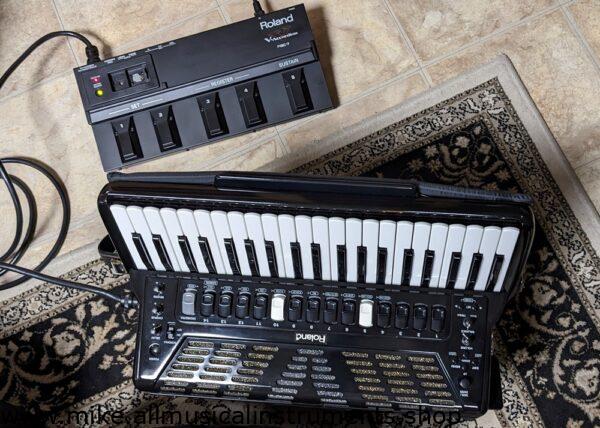 Roland FR-7X Black Digital Accordion