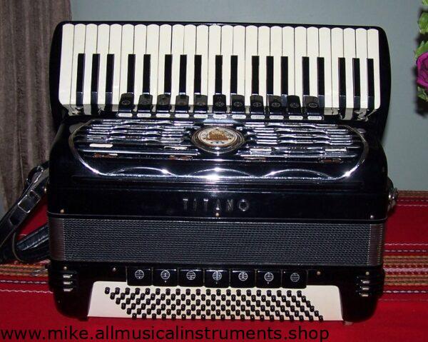 Titano Cosmopolitan SN 17648 - 44 keys CATRARO Reeds1 Titano Cosmopolitan SN 17648 - 44 keys CATRARO Reeds