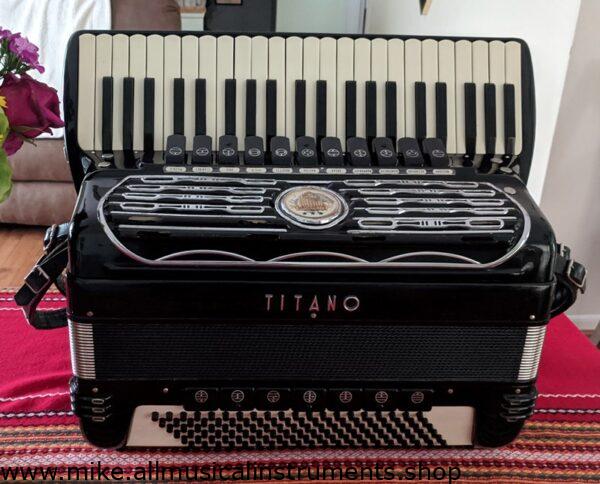 Titano Cosmopolitan SN 17648 - 44 keys CATRARO Reeds2 Titano Cosmopolitan SN 17648 - 44 keys CATRARO Reeds