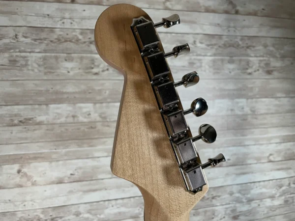 Boutique Custom Parts Stratocaster Sonic Blue