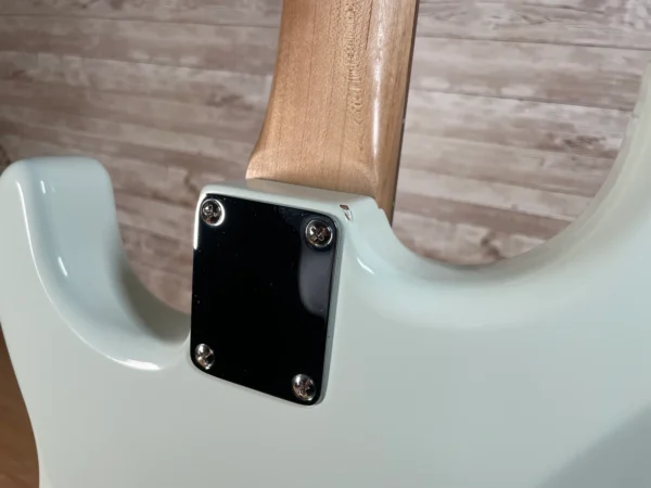 Boutique Custom Parts Stratocaster Sonic Blue