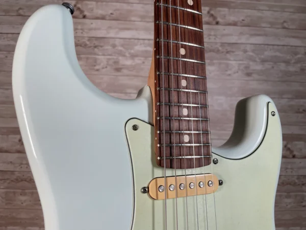 Boutique Custom Parts Stratocaster Sonic Blue