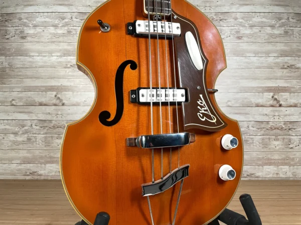 35Eko 995 Violin Bass 1960s Eko 995 Violin Bass 1960s