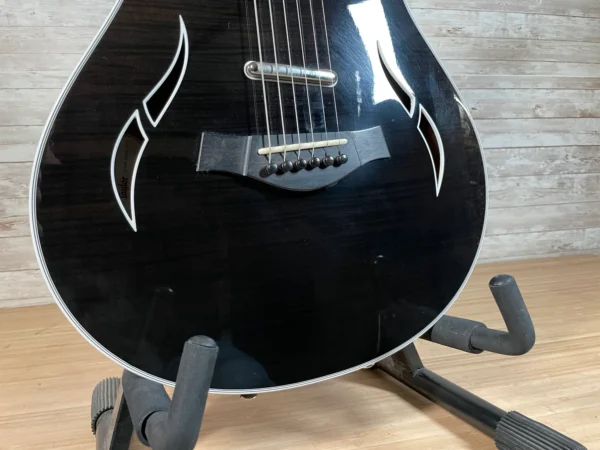 Taylor T5z Pro Thinline Acoustic/Electric Used