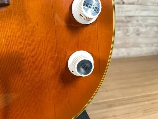 55Eko 995 Violin Bass 1960s Eko 995 Violin Bass 1960s