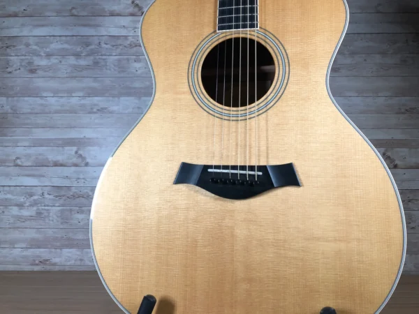 Taylor GA-3 Left-Handed Used