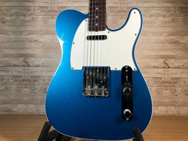 9Fender American Original 60s Telecaster Lake Placid Blue Used Fender American Original 60s Telecaster Lake Placid Blue Used