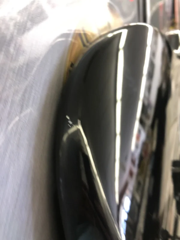 Fender Artist Series Duff McKagan Deluxe Precision Bass