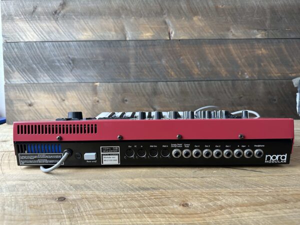 Nord Modular 25-Key Virtual Synthesizer 1997 - 2003 - Red