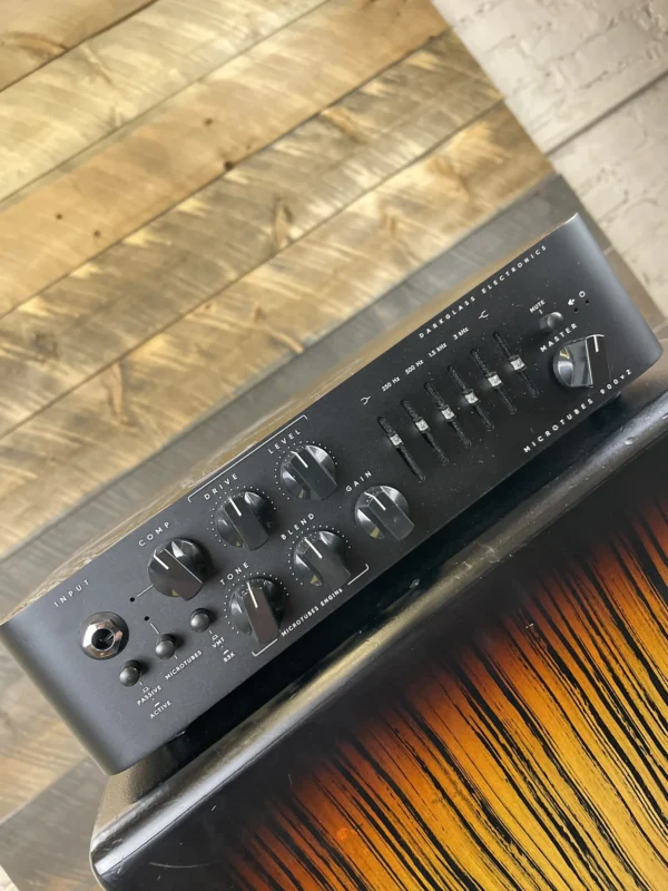 Darkglass Microtubes 900v2 “Euryale” Custom Art Limited Edition 900 watt Bass Head