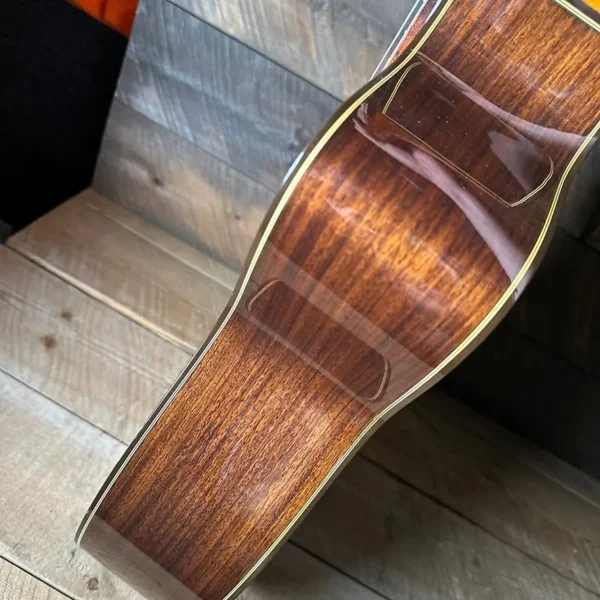 Used 2002 Takamine EC132SQ Classical Guitar - Natural Made In Japan W/Rosewood Sides & Back!